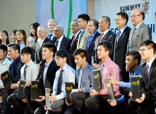KL09_25092014_AWARD
