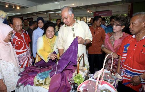 MOHD NAJIB TUN ABDUL RAZAK