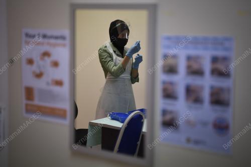 PROGRAM VAKSINASI COVID-19 PERINGKAT KEMENTERIAN PERTAHANAN
