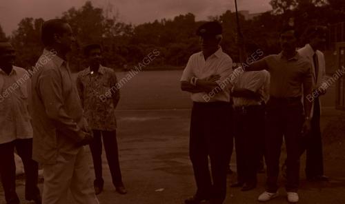 KL09_260690_AGONG