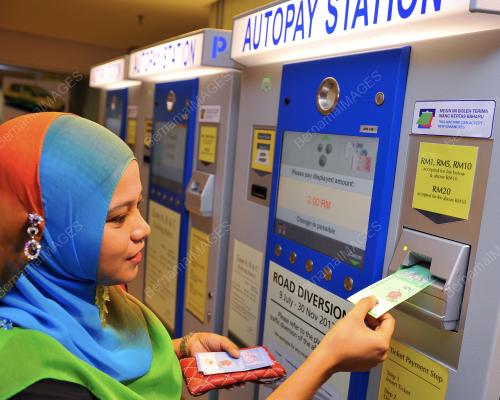 KL09_26072012_WANG_KERTAS_BAHARU