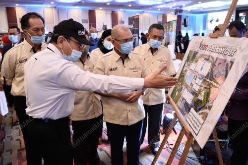 DATUK SERI DR RONALD KIANDEE