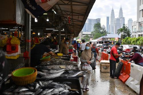 TINJAUAN PROSEDUR OPERASI STANDARD