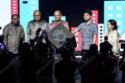 DATUK ARMIZAN MOHD ALI