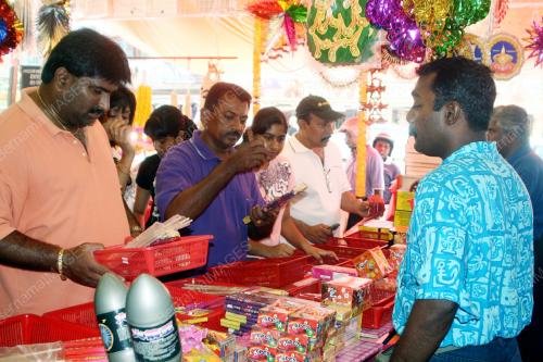 PERSIAPAN DEEPAVALI