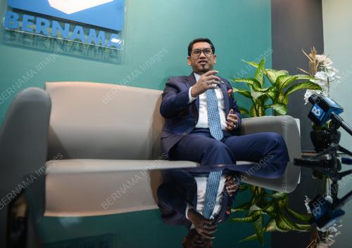 DATUK SERI AHMAD FAIZAL AZUMU
