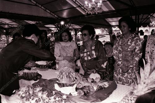 RAJA PERMAISURI AGONG
