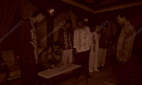 KL09_270690_PIALA_THOMAS