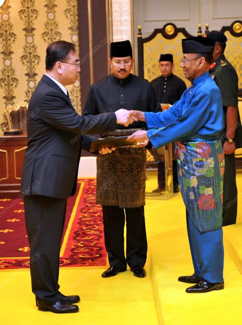 KL09_27062014_AGONG