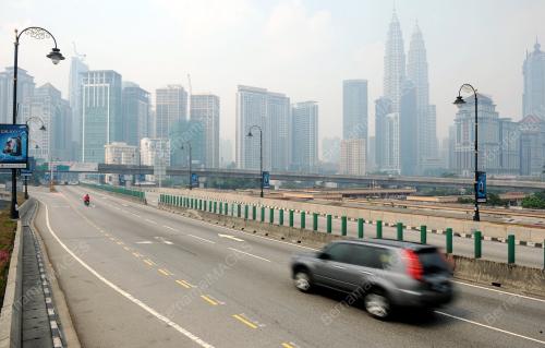 KL09_27072014_TINJAUAN