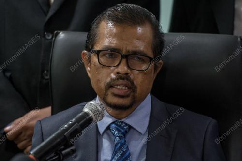 ADNAN MAT