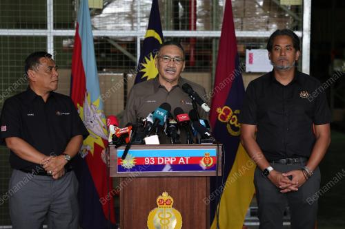 DATUK SERI HISHAMMUDDIN TUN HUSSEIN