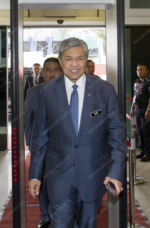 KL09_27102016_PARLIMEN