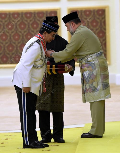 KL09_27112017_AGONG