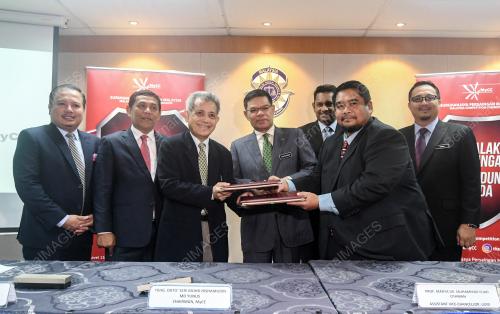 KL09_27112018_MOU_BN201811264711
