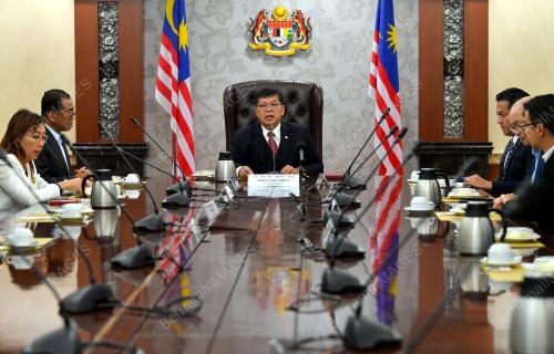 TAN SRI DR JOHARI ABDUL