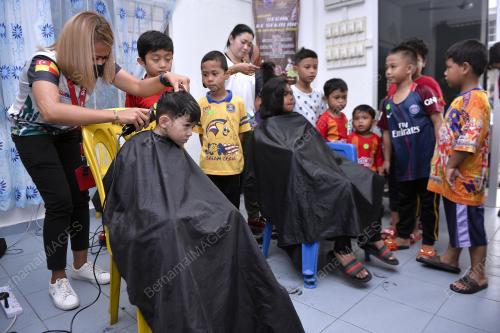 KL09_27122018_RINA_HARUN
