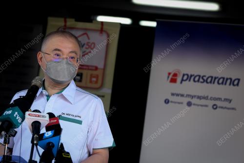 DATUK SERI DR WEE KA SIONG
