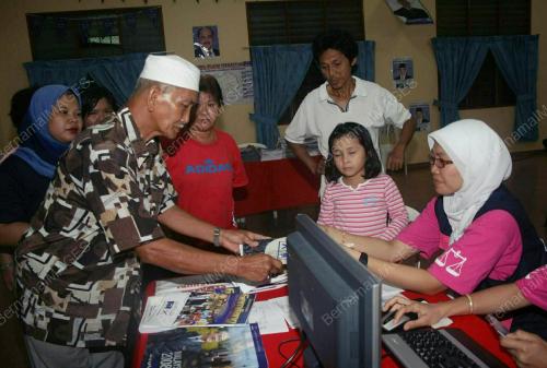 SEMAK DATA