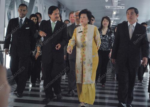 KL09_28022012_NG_YEN_YEN