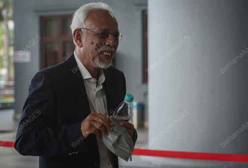 TAN SRI SHAHRIR AB SAMAD