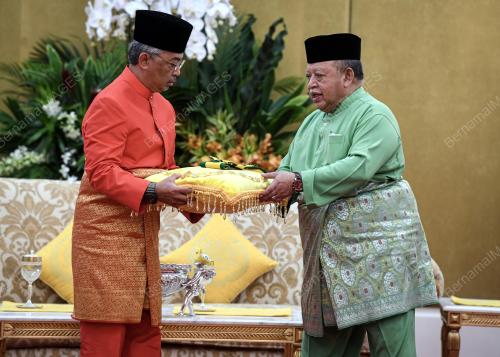 KL09_28102019_AGONG