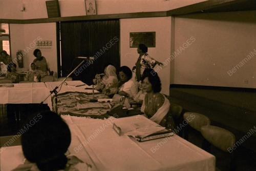 DATUK PADUKA AISHAH GHANI (menteri kebajikan masyarakat)