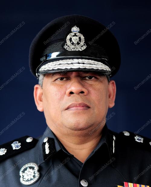 KL09_30092015_POLIS