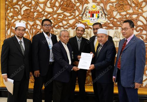 KL09_30102019_PARLIMEN_BN201910012837