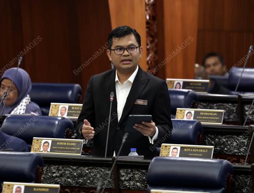 AKMAL NASRULLAH MOHD NASIR