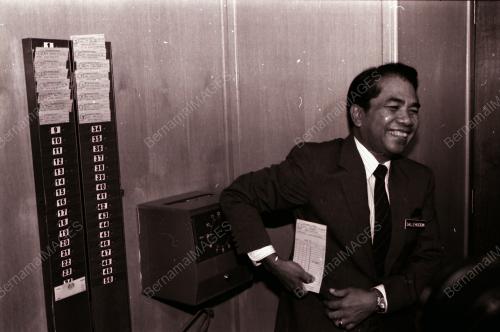 TAN SRI SALLEHUDDIN MOHAMED