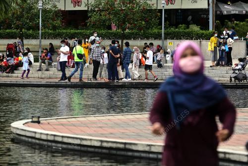 TINJAUAN HARI KEMERDEKAAN KE 63