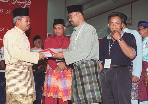 MASUK UMNO