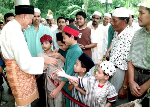 KL10-16_06_2000_AGONG-SOLAT_08012016