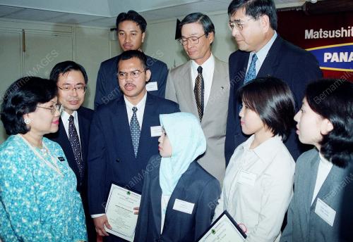 KL10-20_07_2000_SCHOLARSHIP_11012016