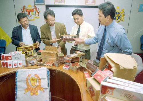 KL10-22_12_2000_ROKOK_KRETEK_15012016