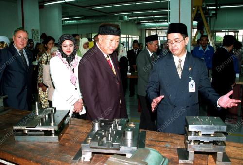 KL10-23-05-2000_AGONG_-_GMI_07012016