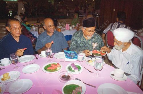 KL10-250_20012016