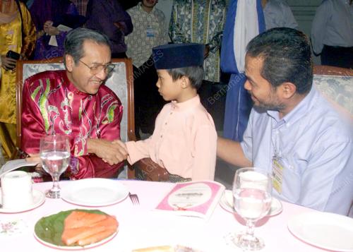 KL10-29_08_2000_PM-PUISI_12012016