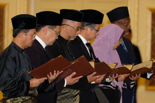 KL100_02072018_MENTERI