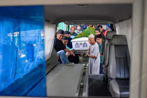 SOLAT JENAZAH PENUTUT CEMERLANG