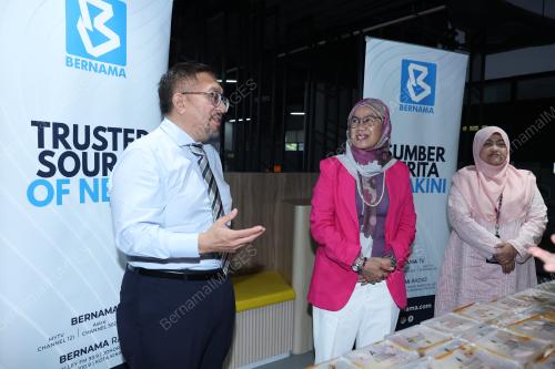 WCE KIT RAMADAN KEPADA PETUGAS BERNAMA