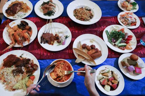 MITEC: DARI DAPUR KL METROPOLIS BUFFET