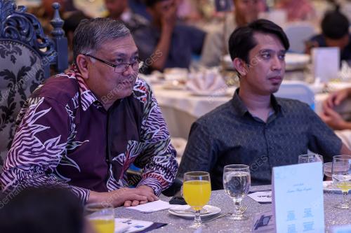 DATUK SERI DR SHAMSUL ANUAR NASARAH