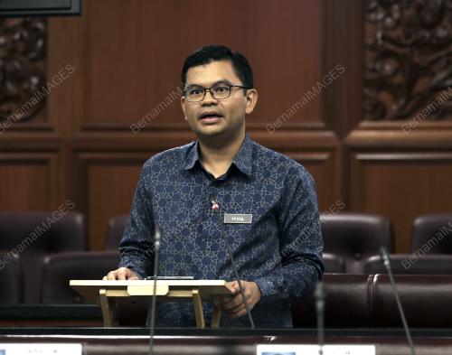 AKMAL NASRULLAH MOHD NASIR