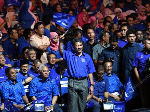 KL101_07042018_MANIFESTO_BN201803313742