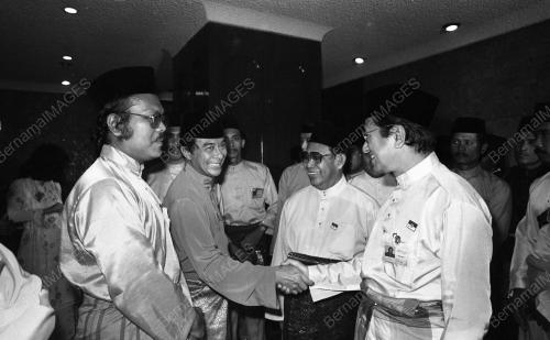 KL101_07072015_MESYUARAT_UMNO