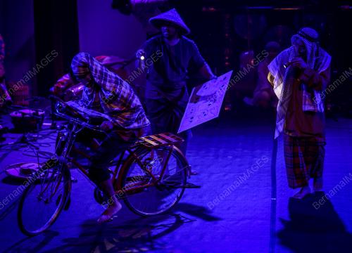 TEATER KAMPUNG RONGGENG 2.0