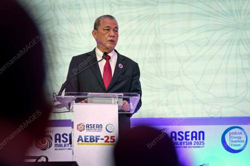 DATUK SERI FADILLAH YUSOF