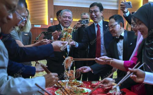 DATUK SERI FADILLAH YUSOF